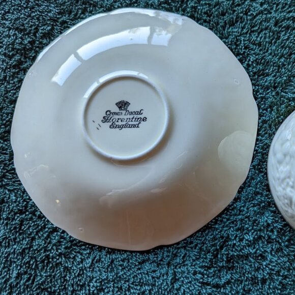 Vintage Fine China Saucers for Flat Teacups - Crown Ducal Florentine Gold Band - Picture 2 of 4